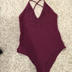 Kendall&Kylie (pacsun) maroon body suit